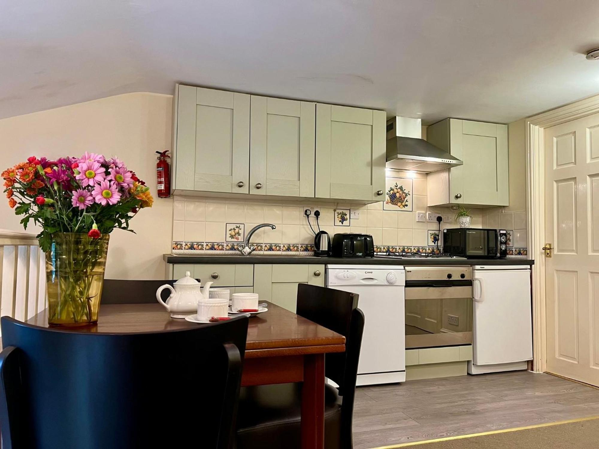 Dolgun Uchaf Historic B&B And Cottages In Snowdonia Dolgellau Buitenkant foto