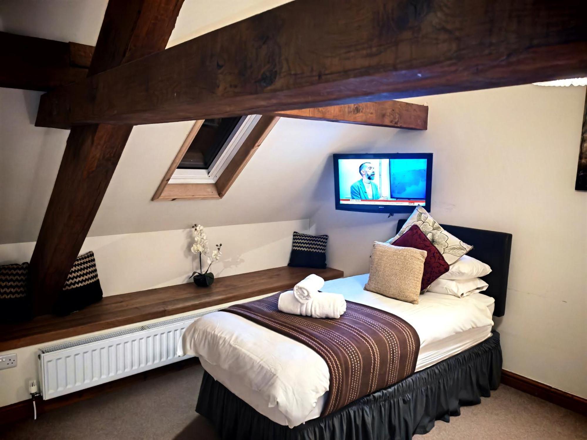 Dolgun Uchaf Historic B&B And Cottages In Snowdonia Dolgellau Buitenkant foto