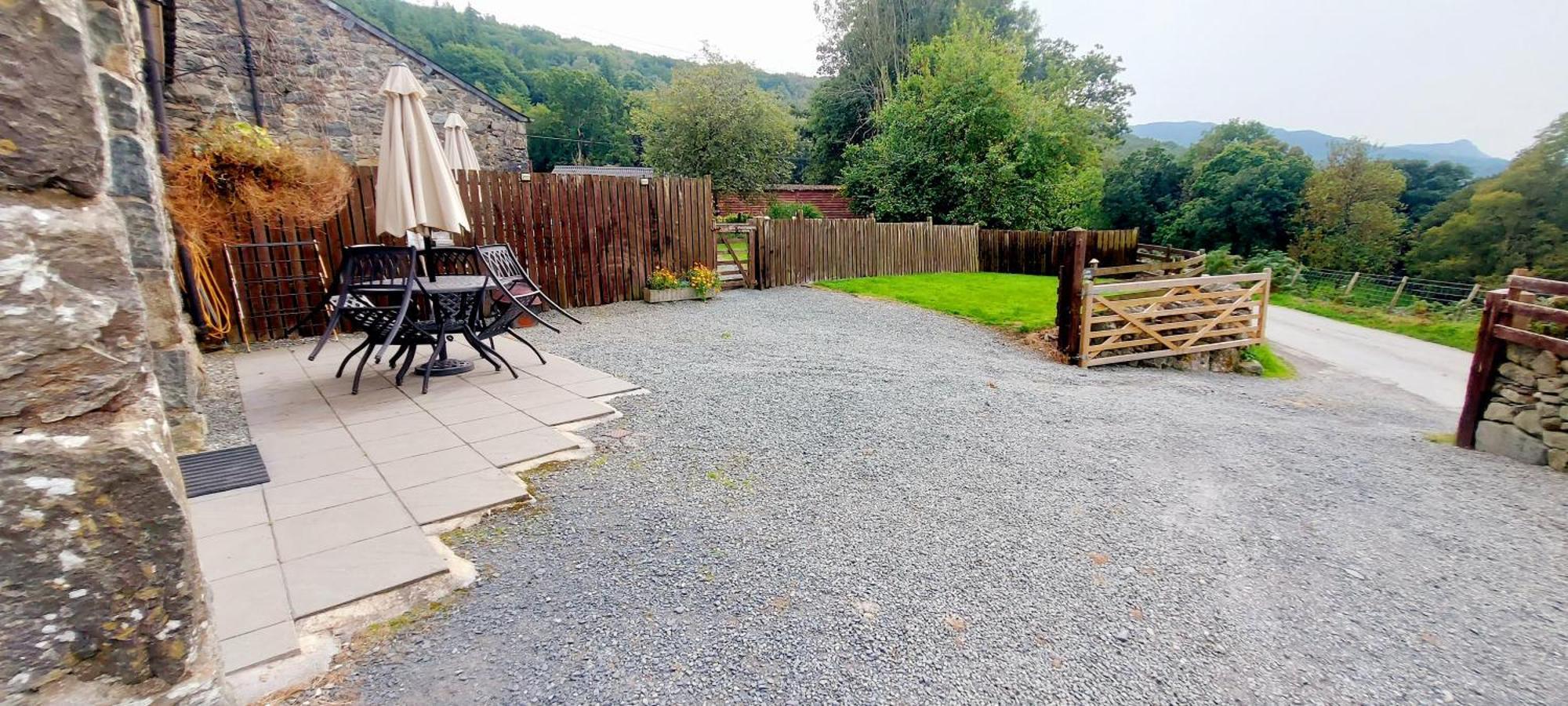 Dolgun Uchaf Historic B&B And Cottages In Snowdonia Dolgellau Buitenkant foto